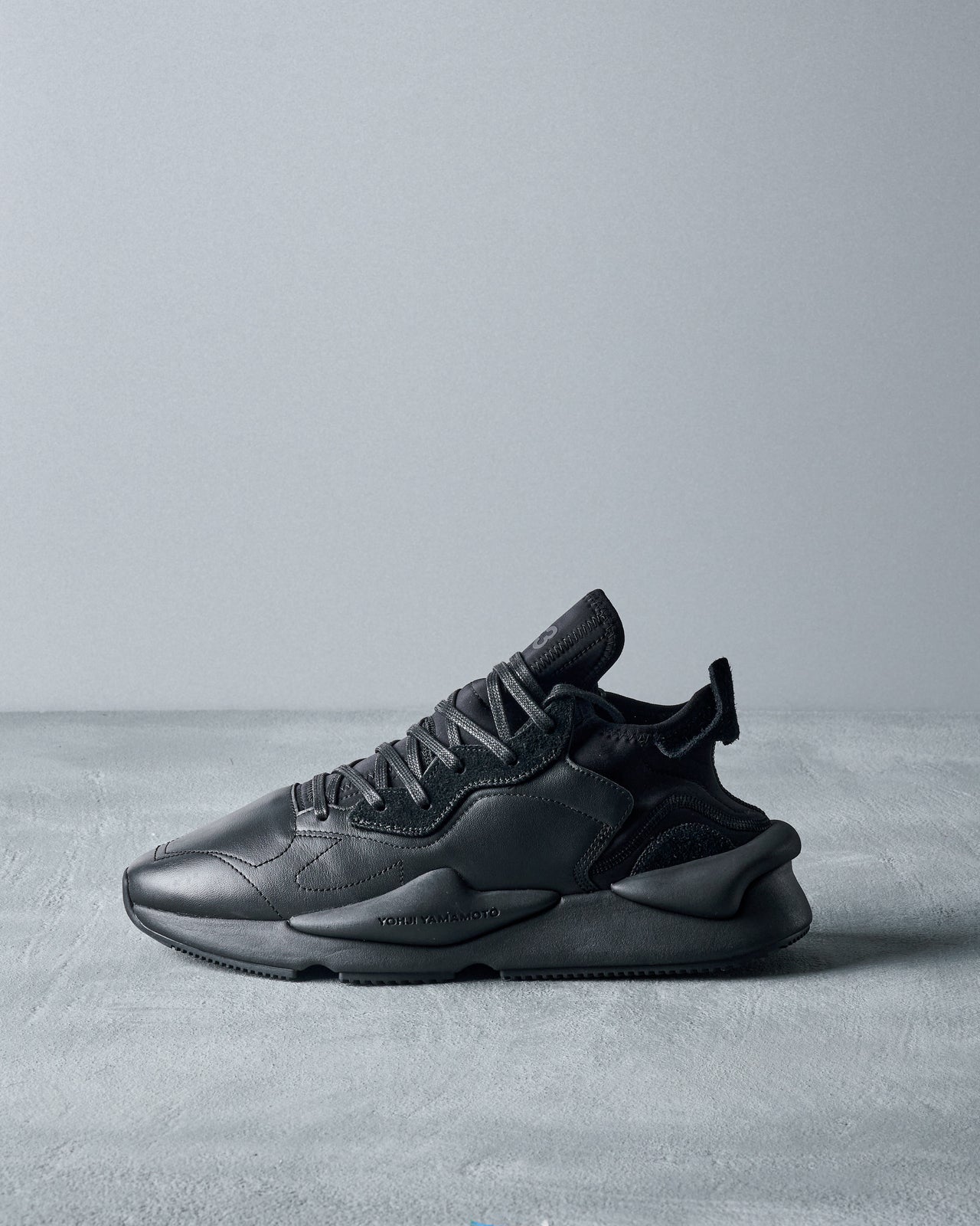 Y-3 Tonal Kaiwa sneaker