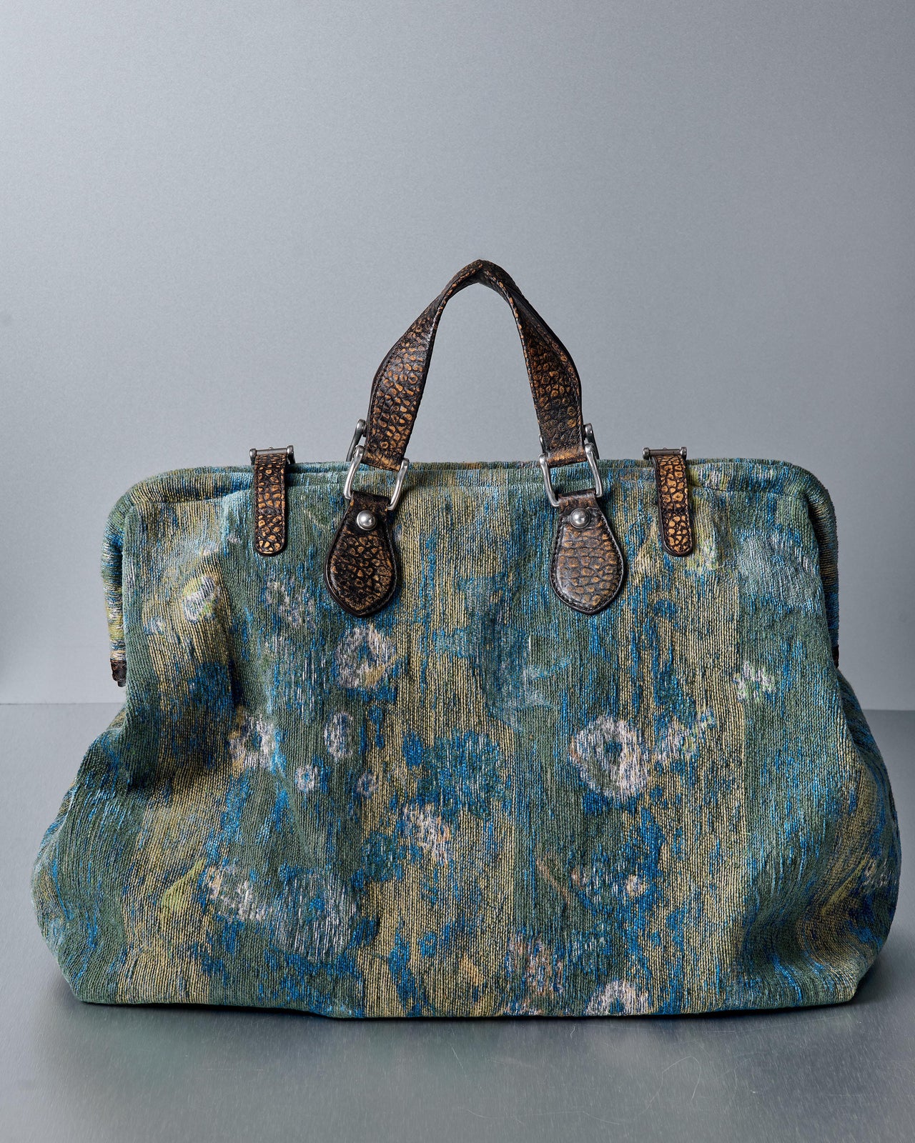 Gucci Embroidered jacquard doctors duffle bag