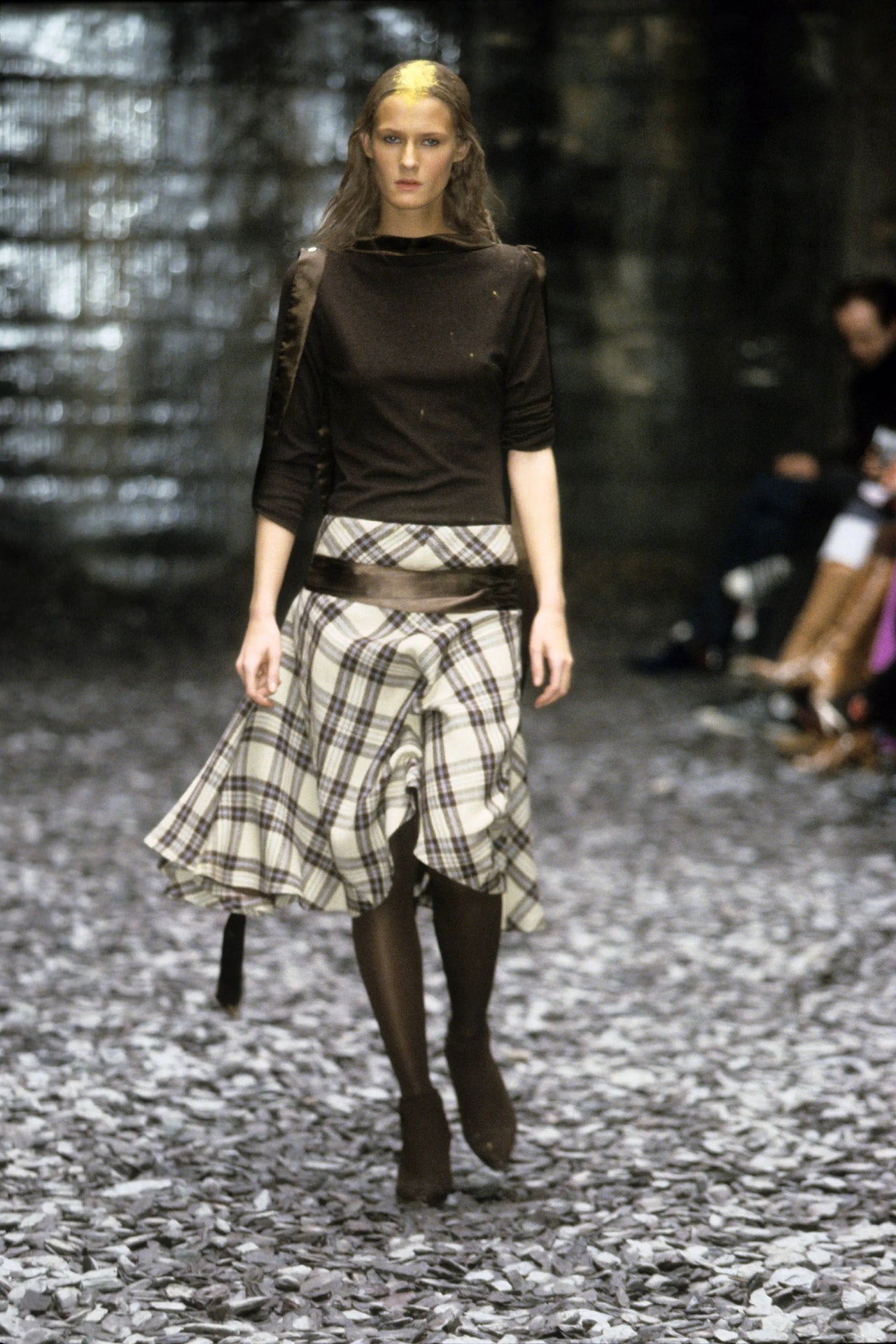 Alexander Mcqueen FW 2000 look 22 Open back ribbon top