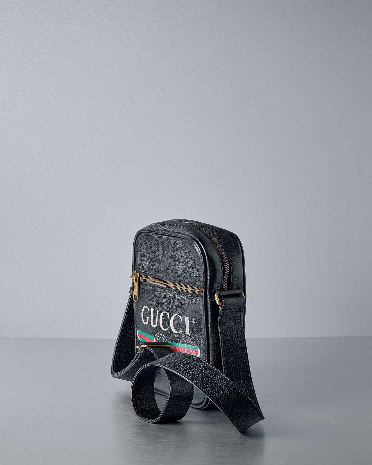 Gucci Pebbled Leather Retro Side Bag