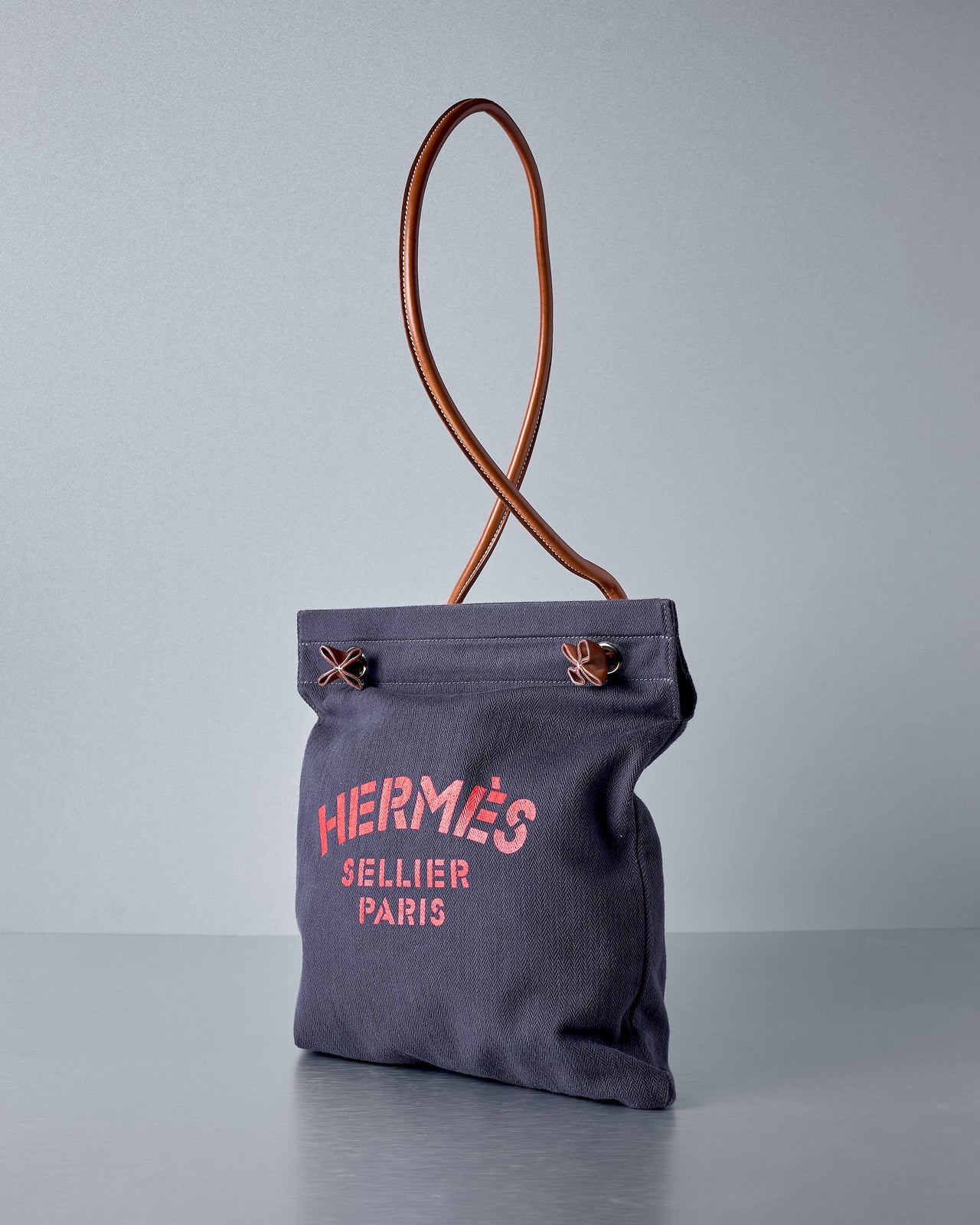 Hermès Aline grooming bag