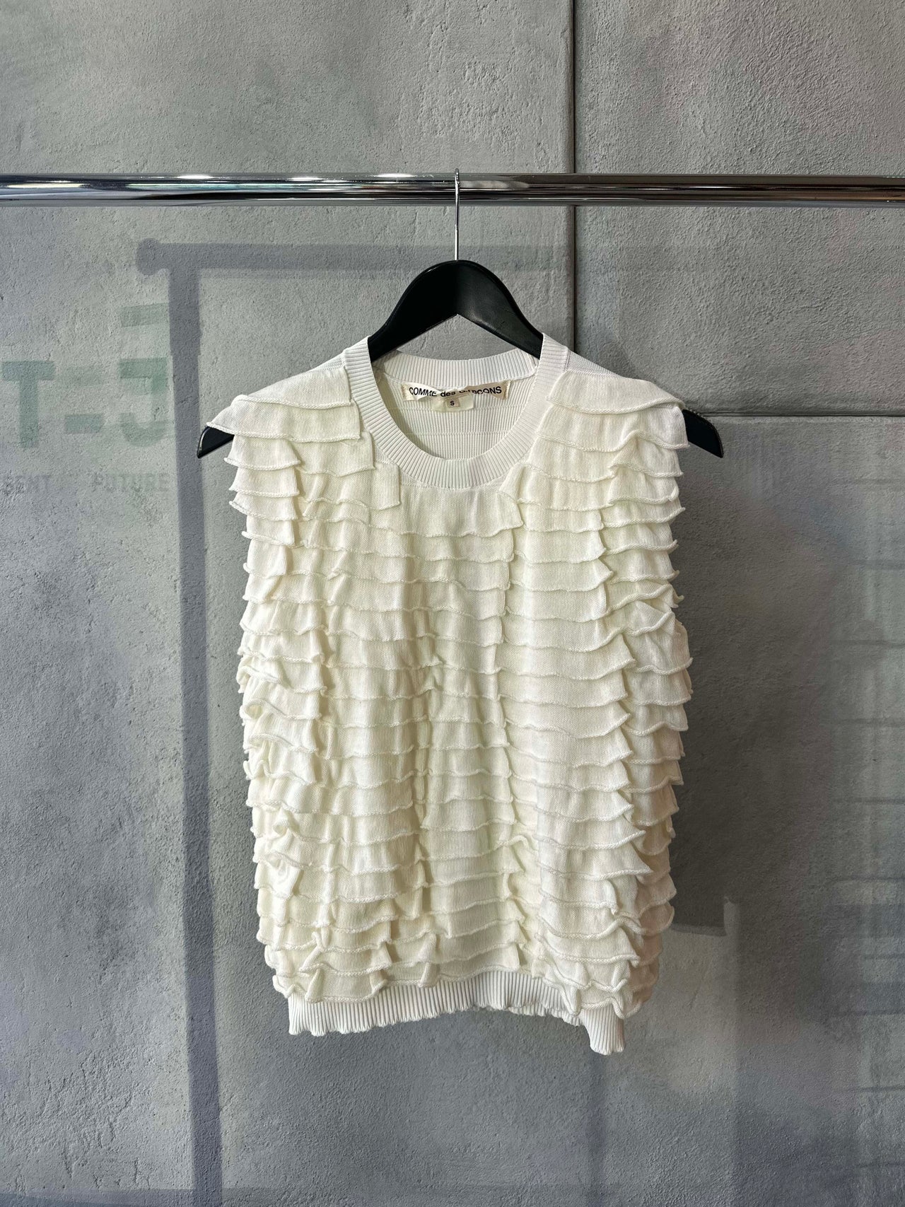 Comme des Garçons SS 2012 White Drama layered knit top