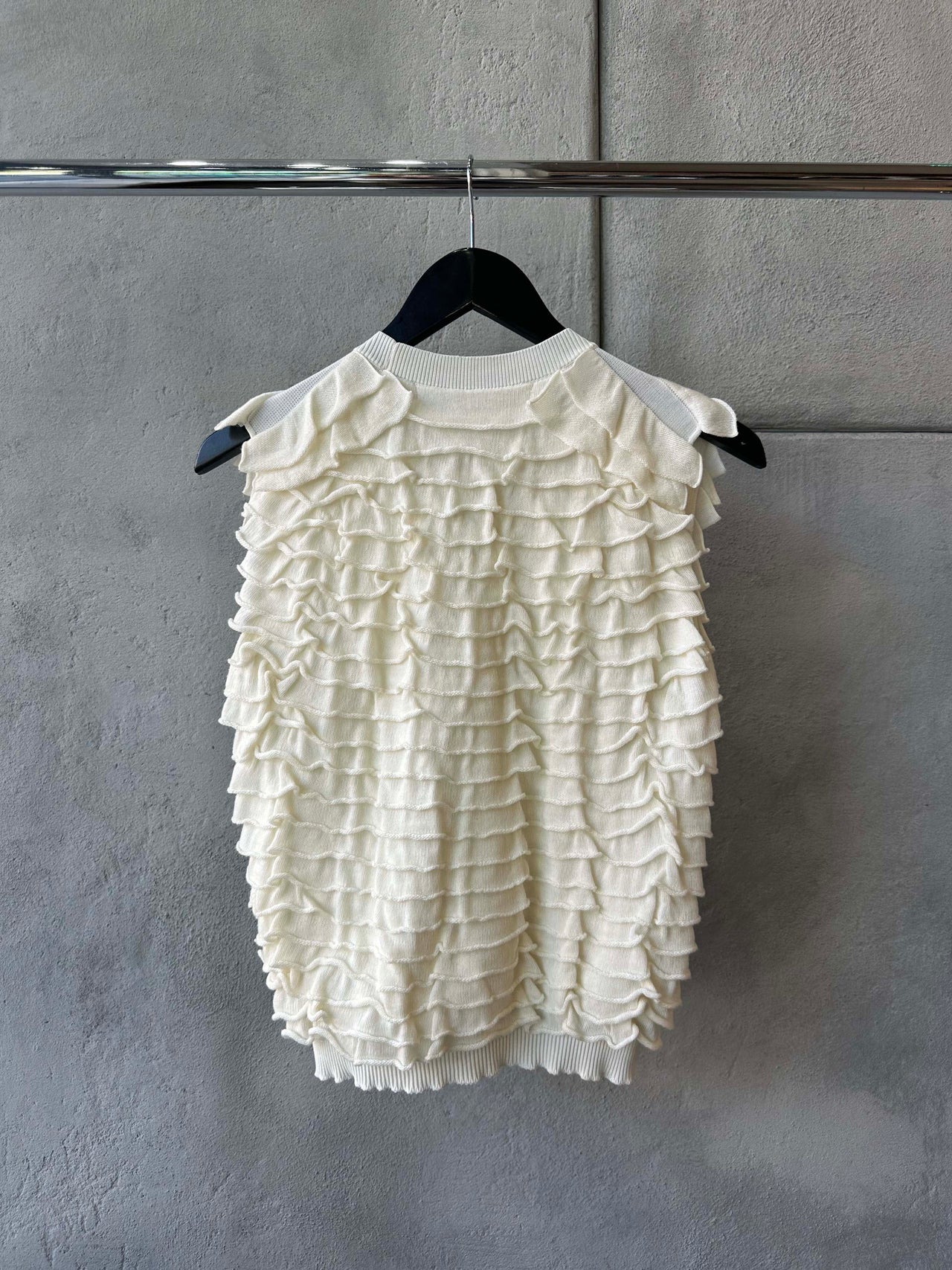 Comme des Garçons SS 2012 White Drama layered knit top