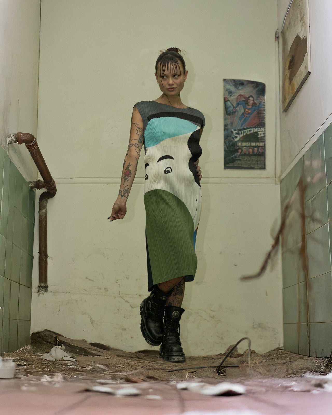 Issey Miyake x Ikko Tanaka SS 2016 Sharaku graphic sleeveless dress