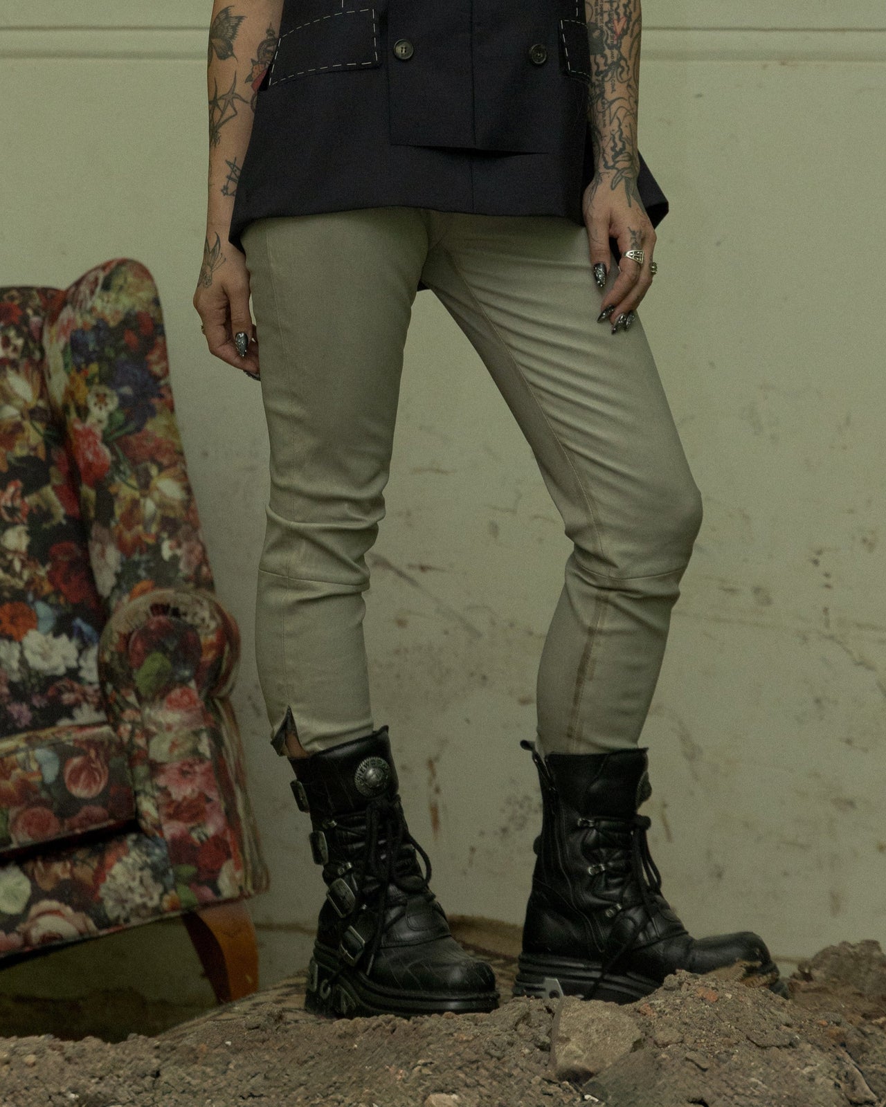 Alexander Mcqueen 1990's Leather zip legging