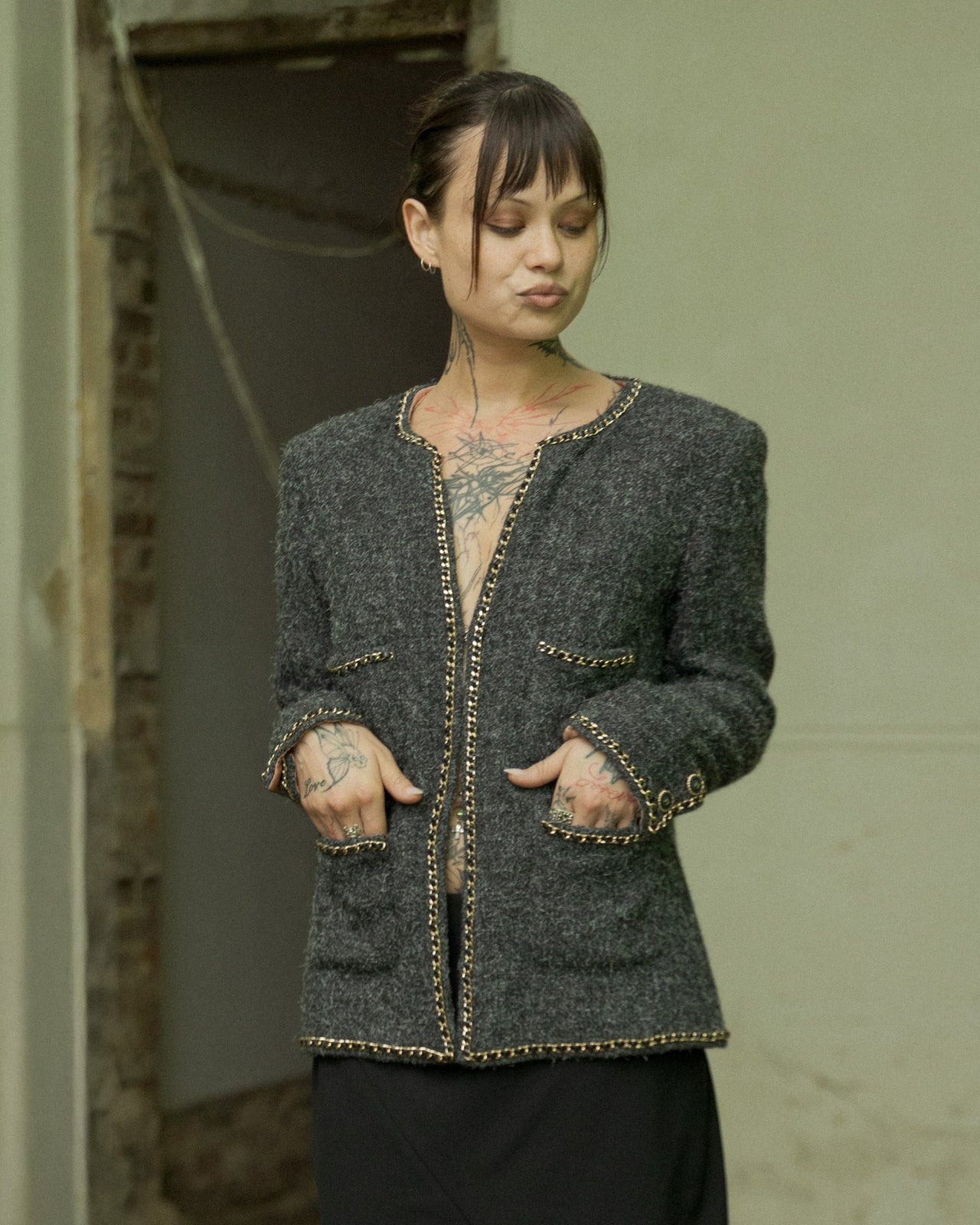 Chanel 2019 19B Cashmere boucle chain trim jacket