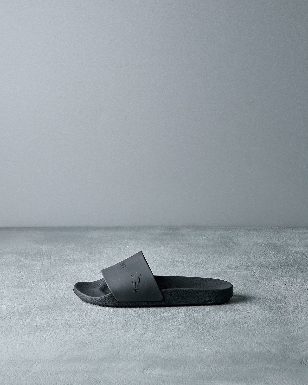 Rick Owens DRKSHDW 2019 "SO CUNT" slides