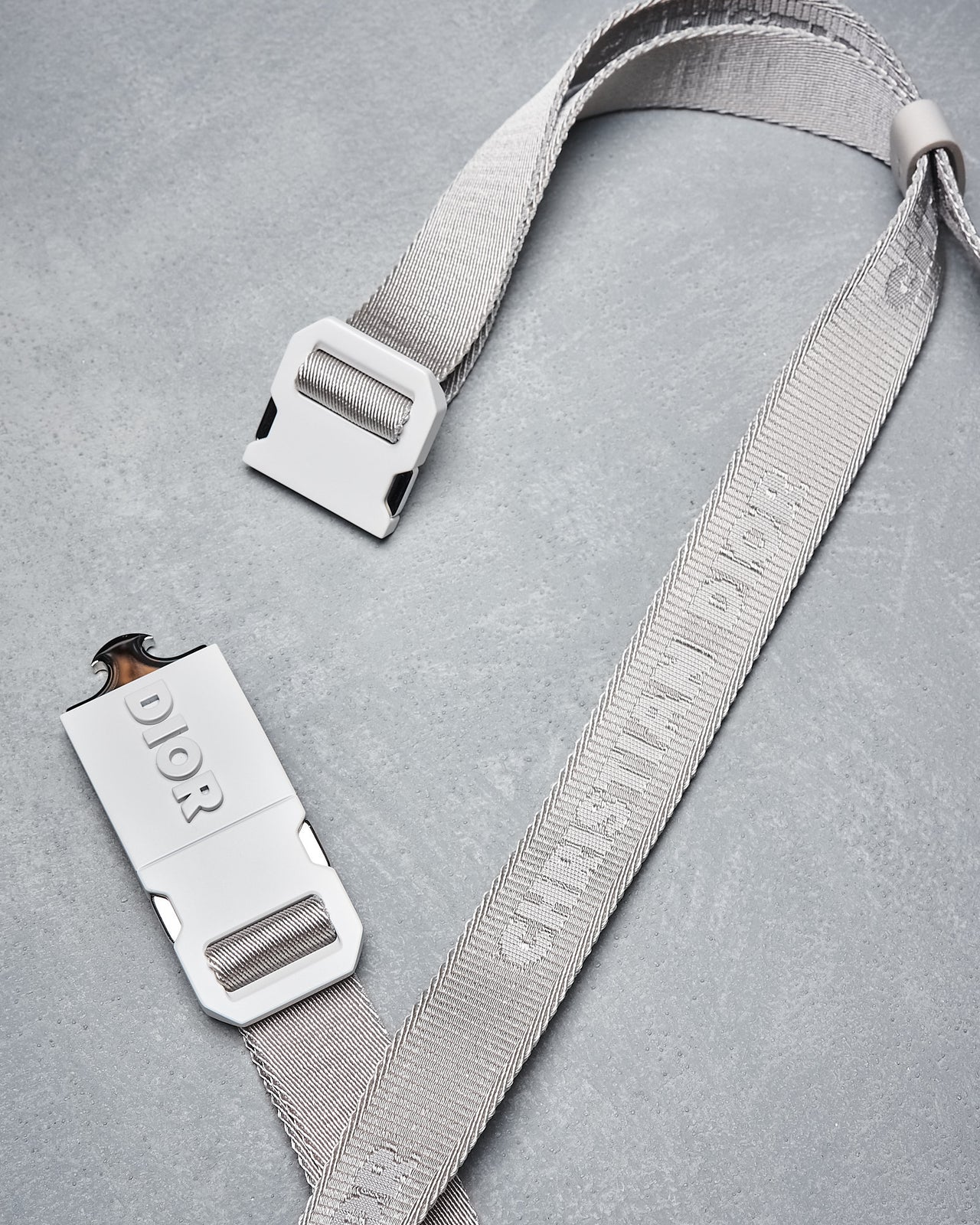 Dior SS 2020 Two-Way nylon buckle belt