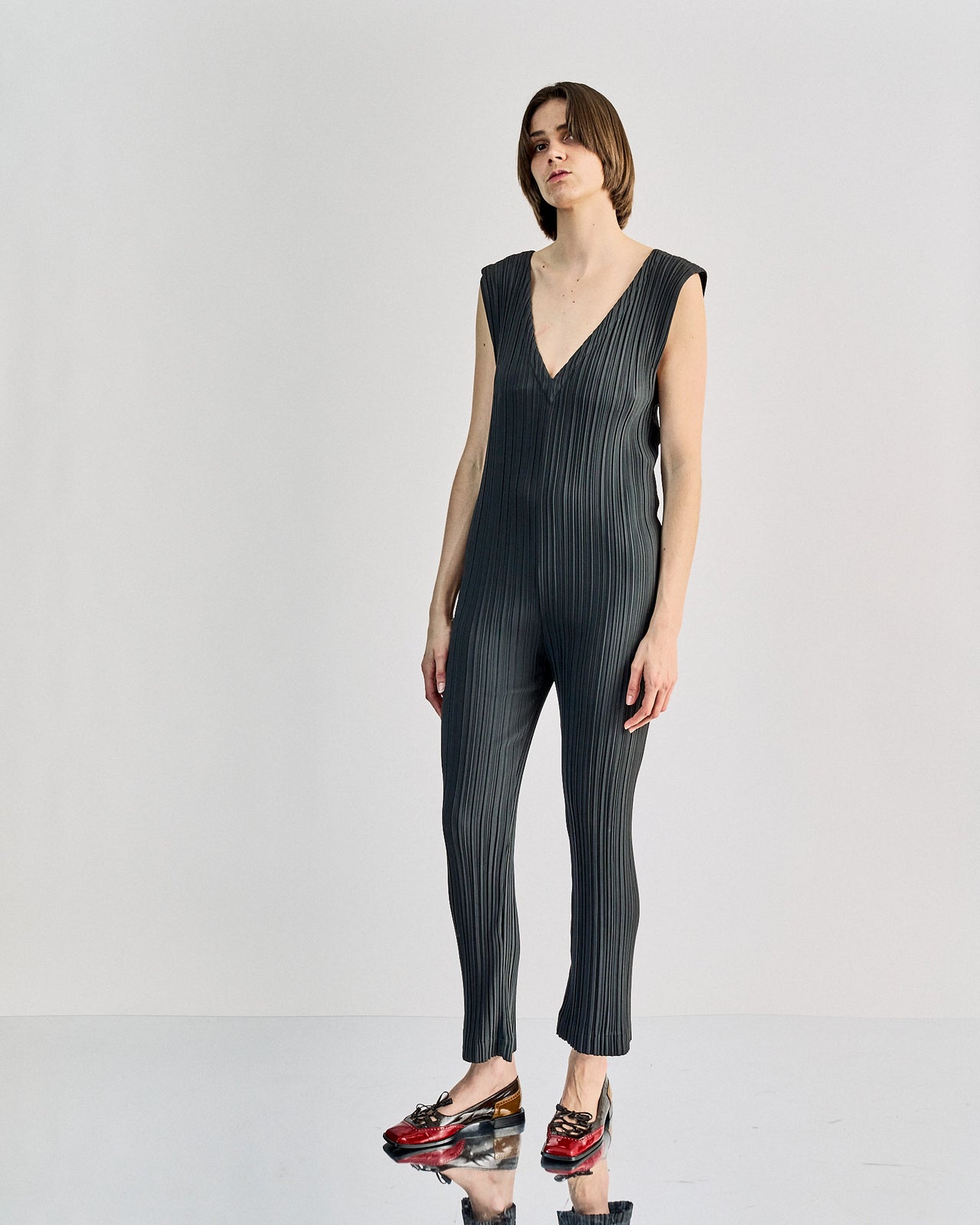 Issey Miyake 1980's Pleated V-neck jumpsuit