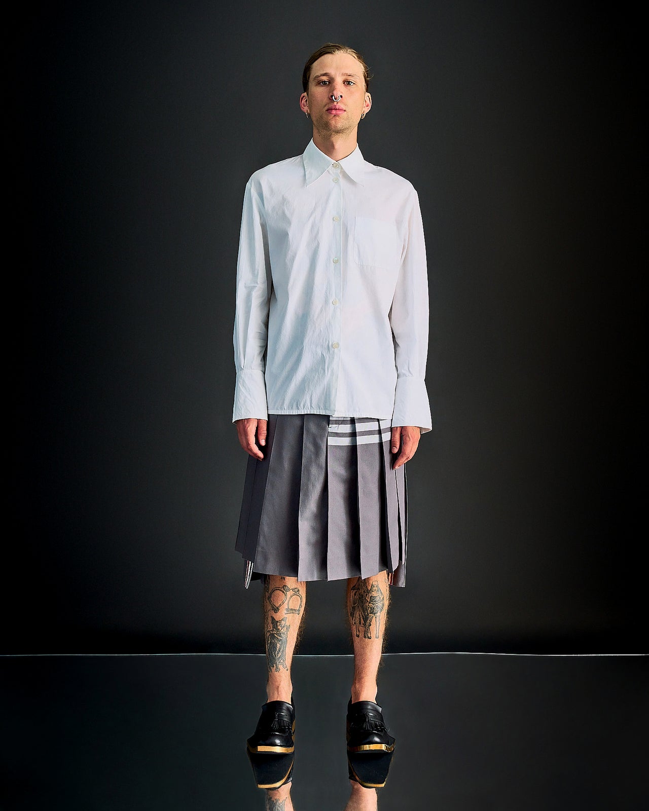 Thom Browne 4-bar Pleated grey kilt skirt