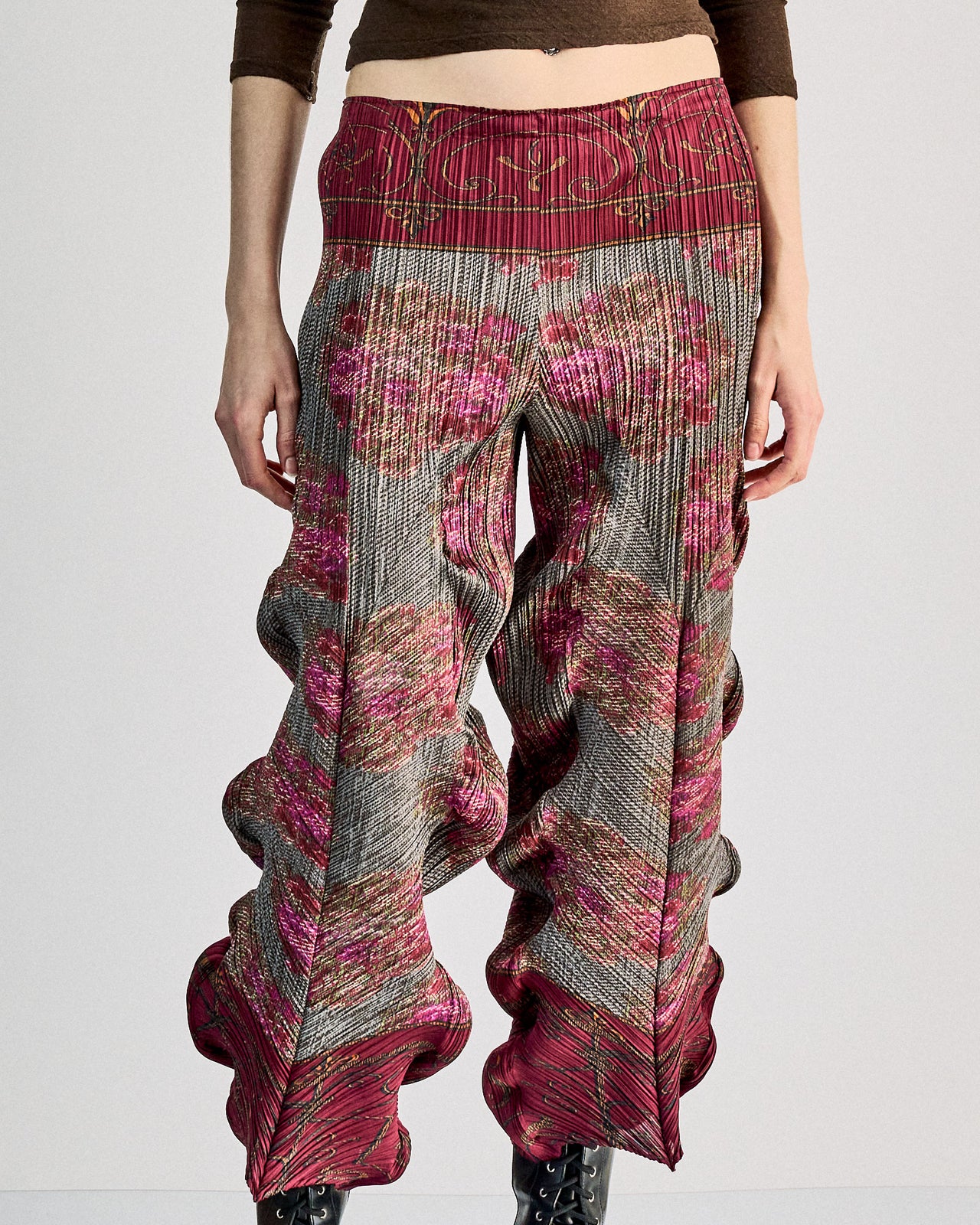 Issey Miyake Pleats Please Floral scallop pant