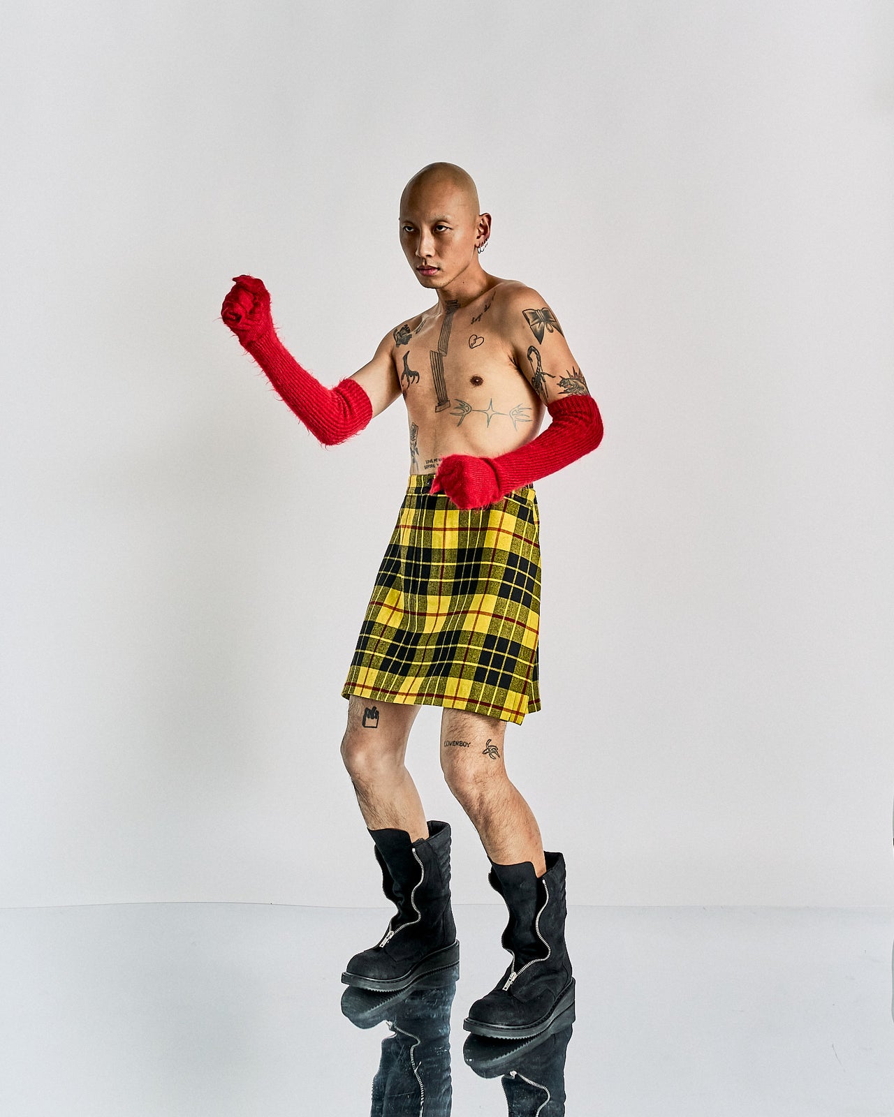 AW 2017 Runway look 5 Tartan panelled skirt