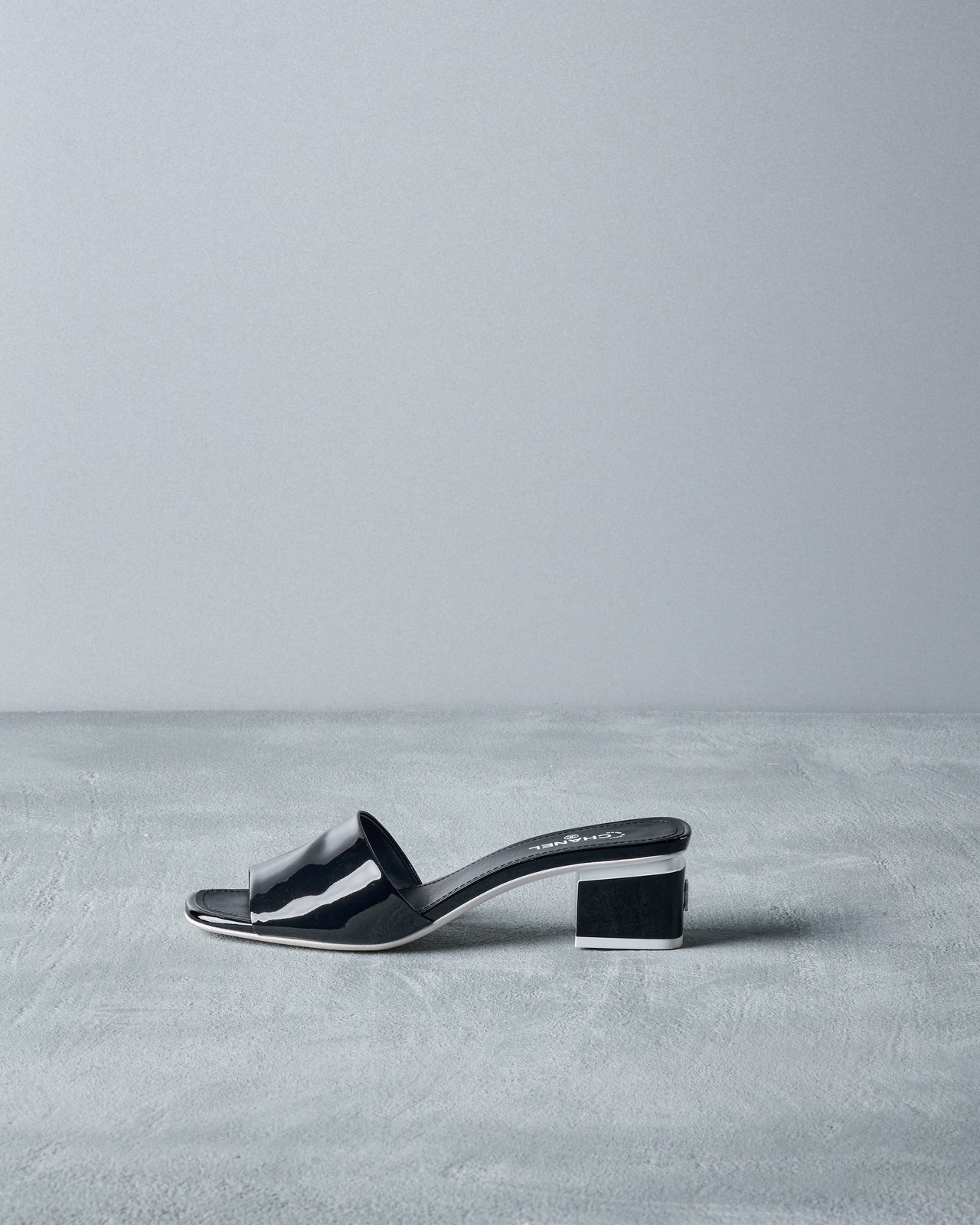 Chanel 22C Patent mules
