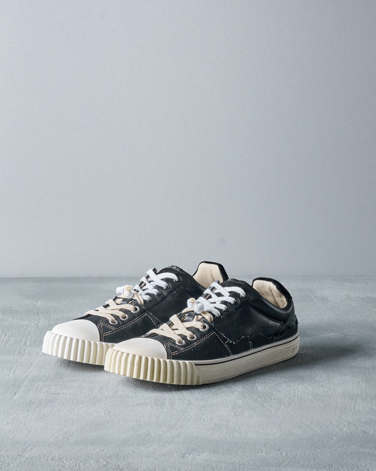 Maison Margiela Evolution Distressed low-top sneaker