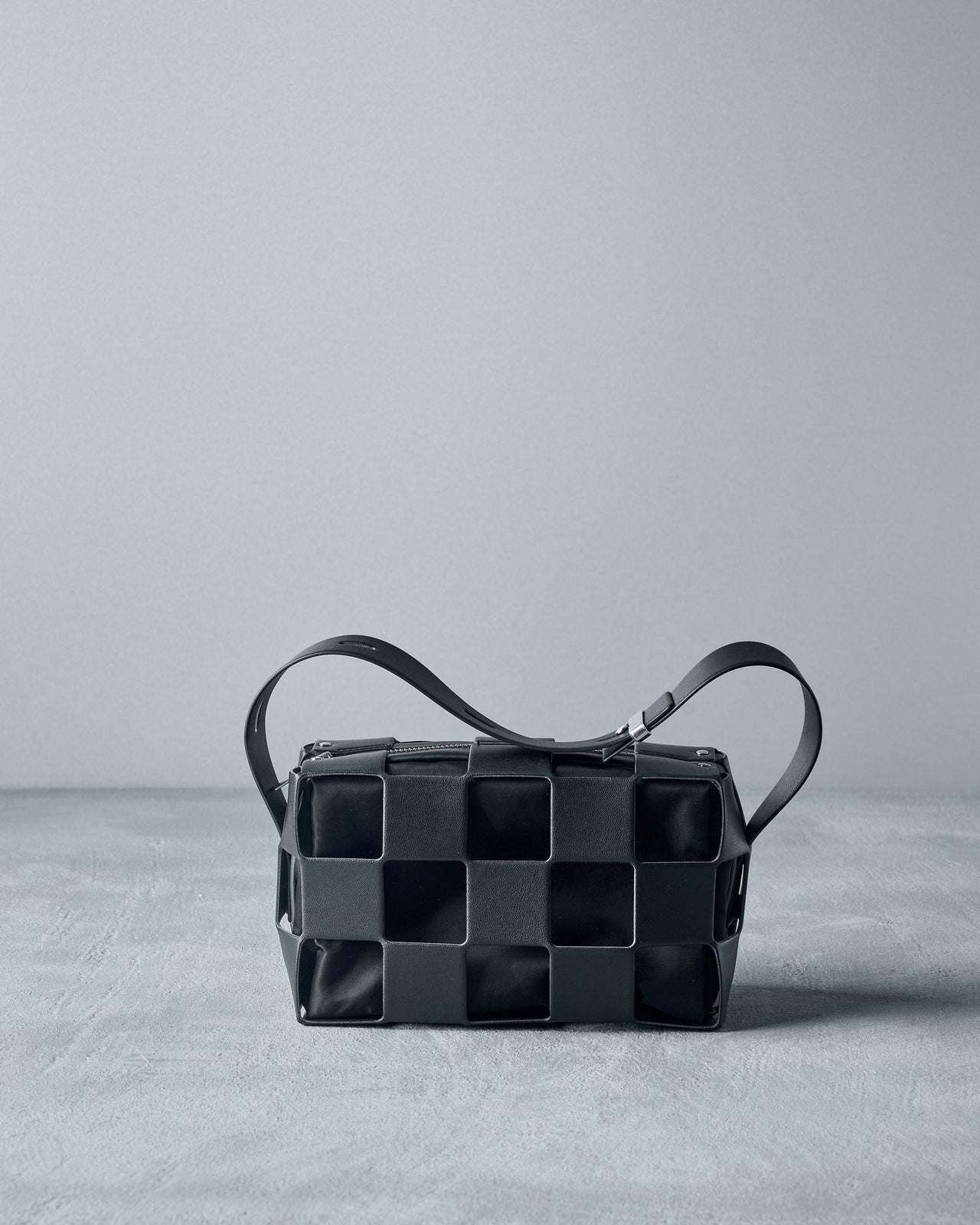 Issey Miyake AW 2023 Blocks two-way bag