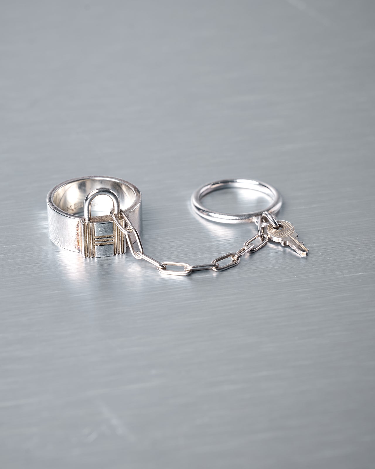 Hermès Sterling Silver PM Alphakelly Double Ring 54