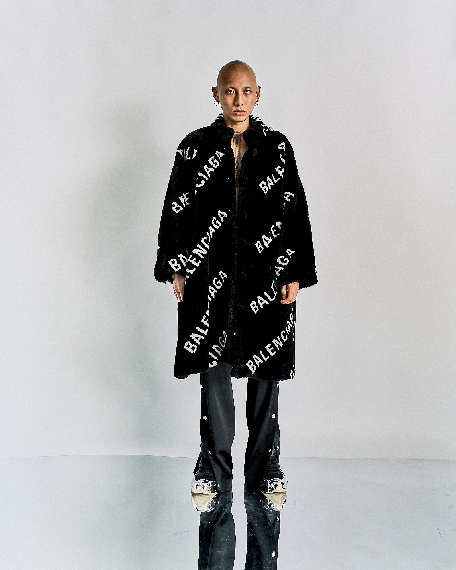 Balenciaga | FW 2019 Faux Fur Logo Coat - KOT-J