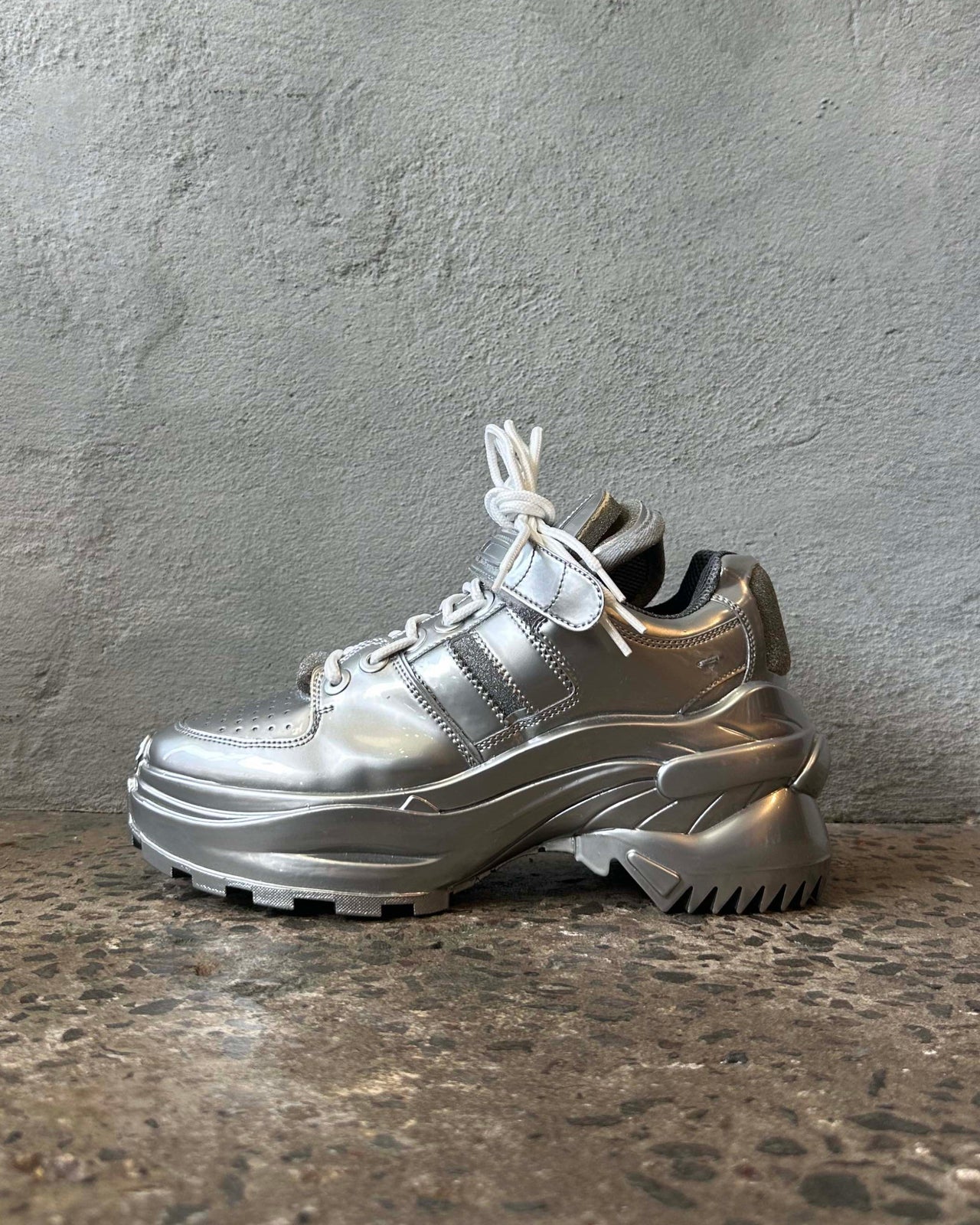 Maison Margiela Retro Fit Low Top Sneaker