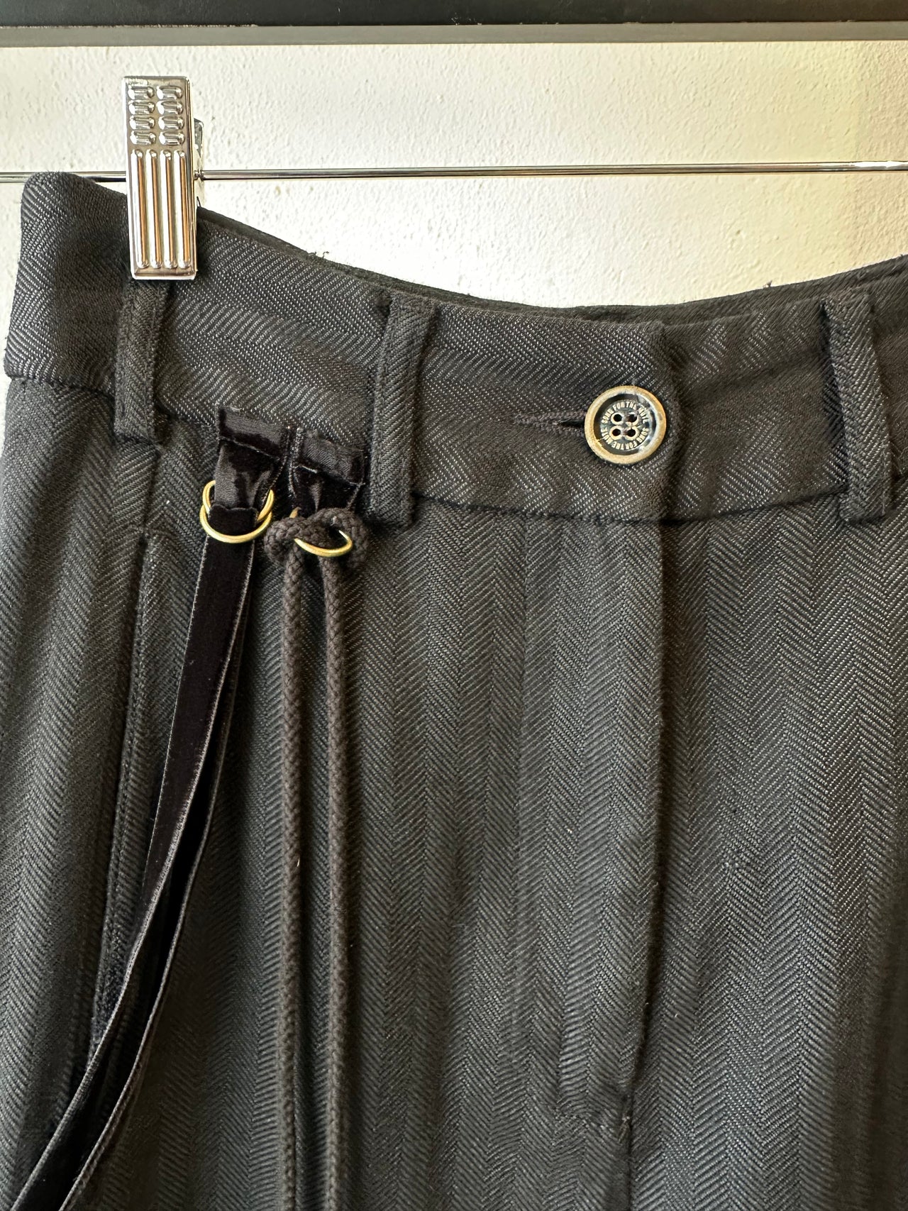Song For The Mute Herringbone tapered crop trouser