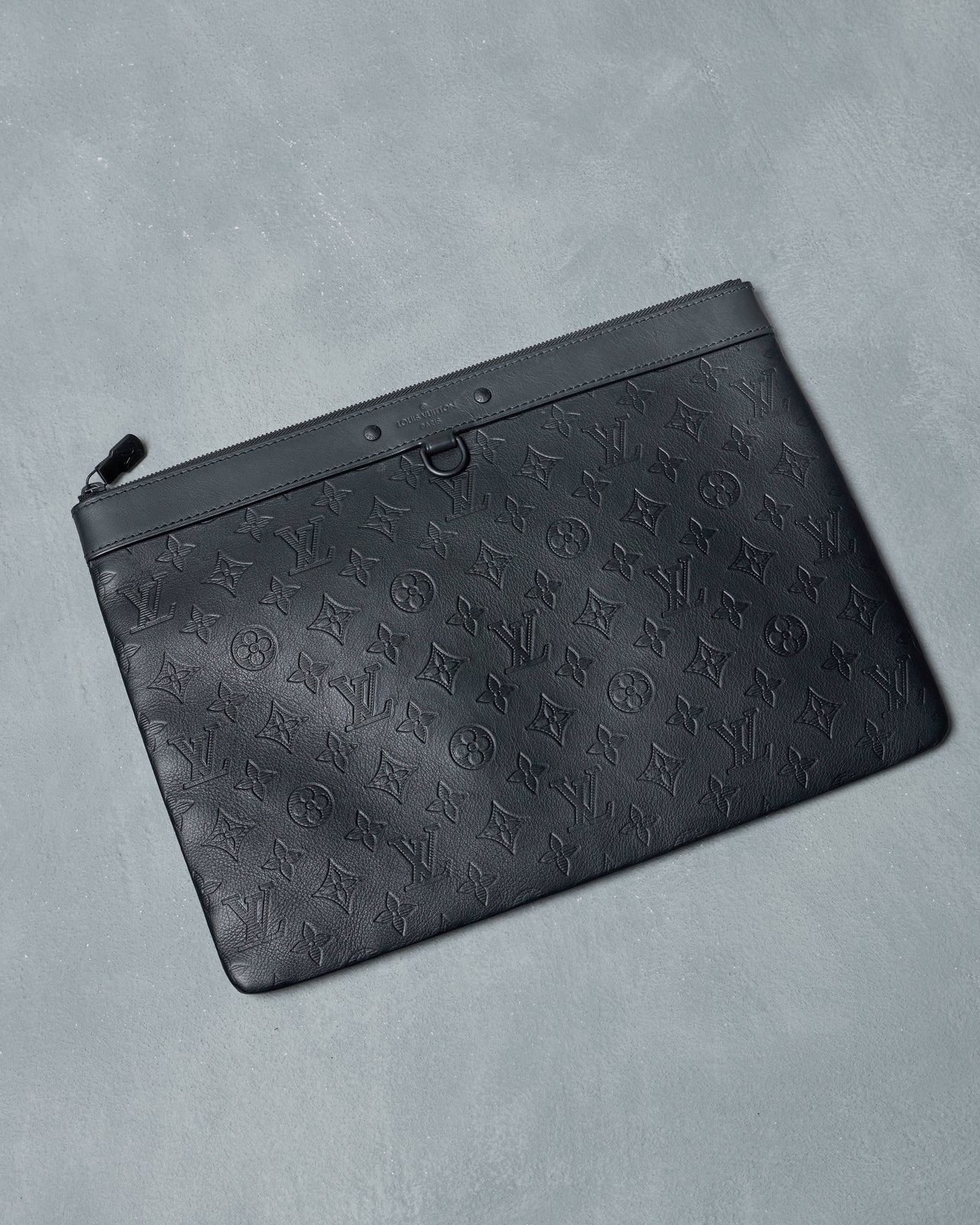 Louis Vuitton 2020 Monogram Shadow Discovery Pochette