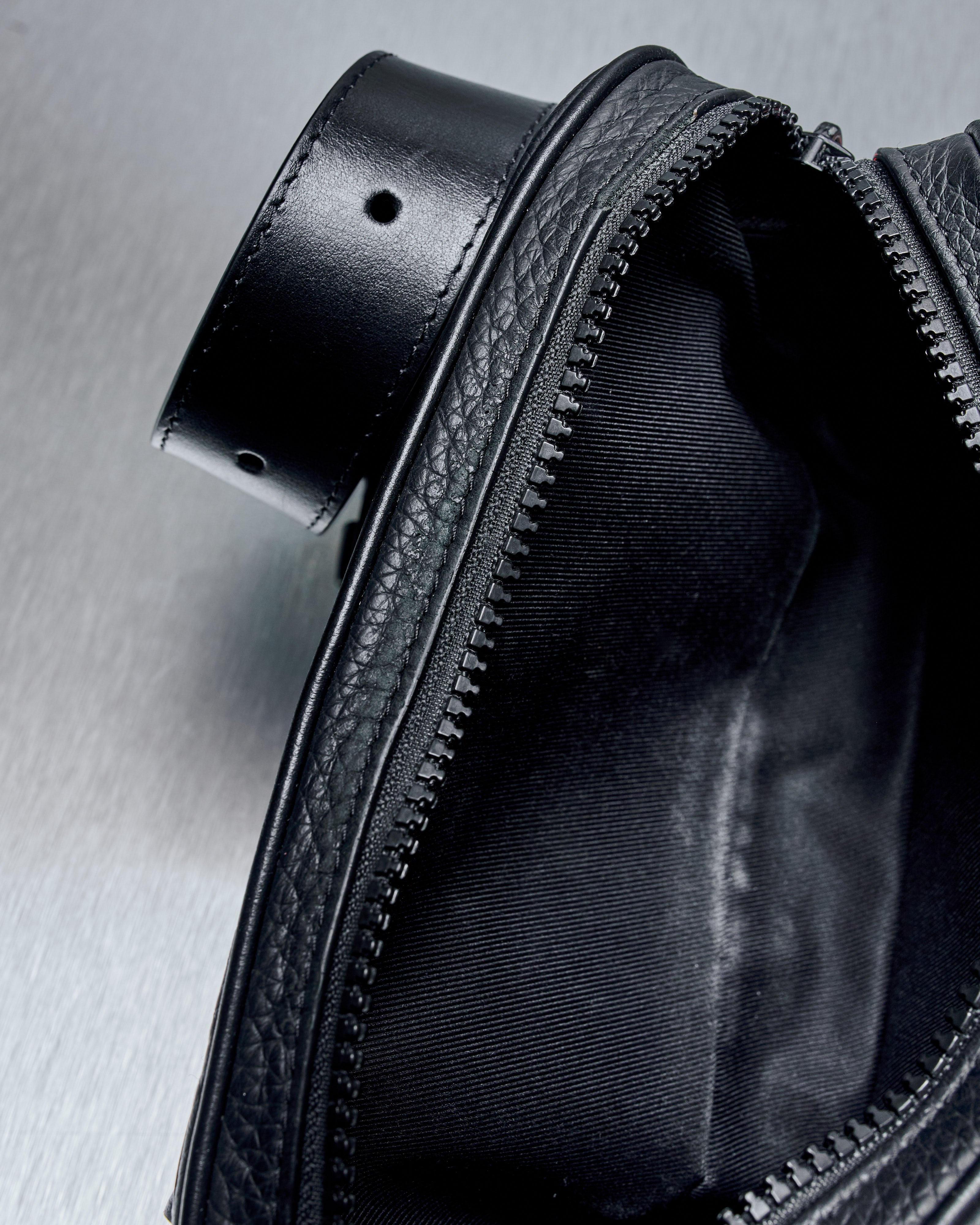 バッグ Louis VuittonBelt bag XS Louis Vuitton | Uniformes Solar Ray Soft Pochette Volga Belt Bag
