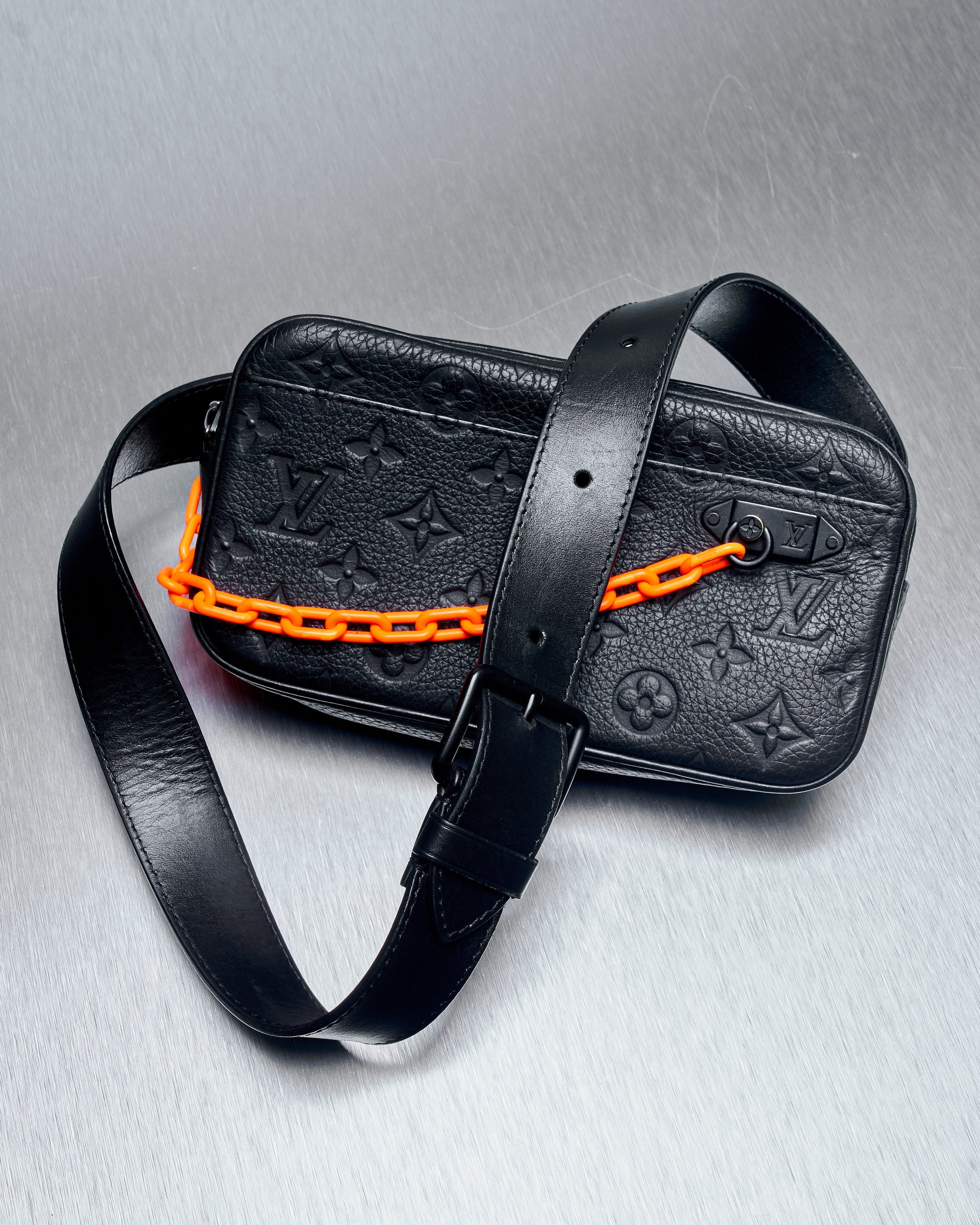 louis vuitton backpack ioffer Belt Bag Ioffer Louis Vuitton Belt Louis Vuitton Uniformes Solar Ray Soft  Pochette Volga Belt Bag